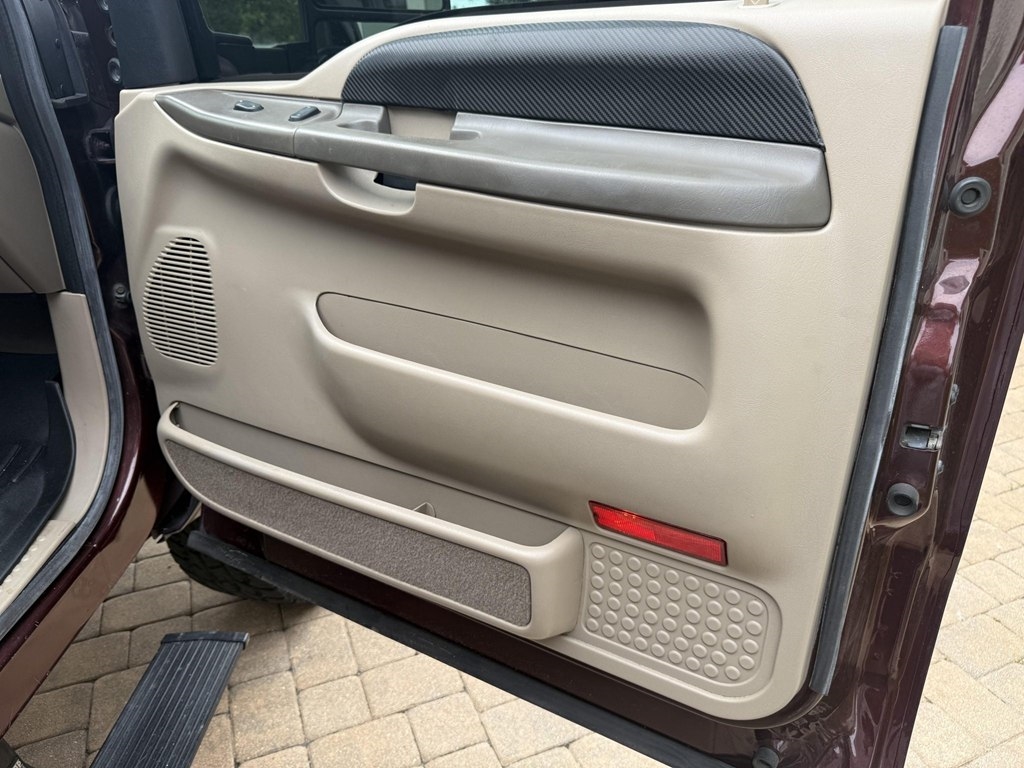 Ford Excursion Limited 4WD 2001