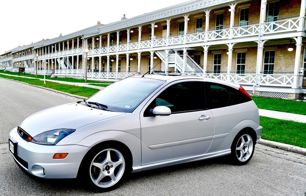 Ford Focus ZX3 SVT 2002