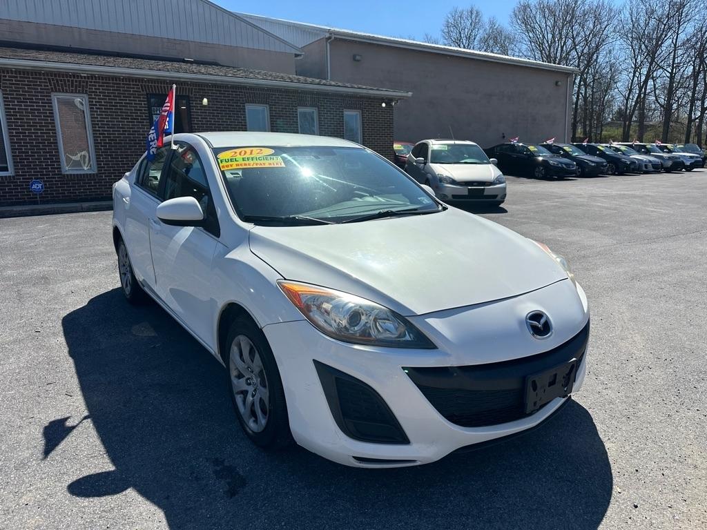 Mazda MAZDA3 i Sport 4-Door 2011