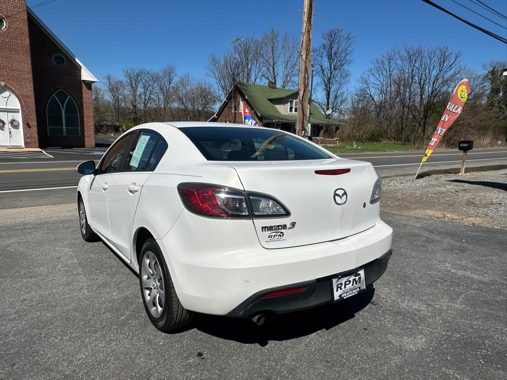 Mazda MAZDA3 i Sport 4-Door 2011