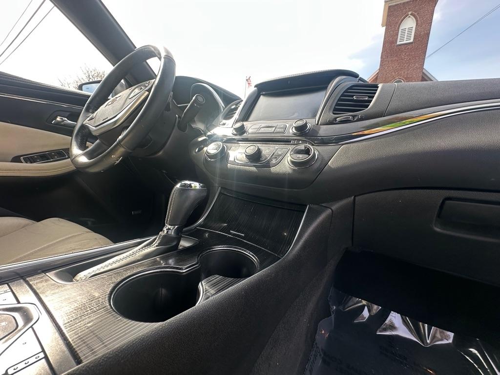 Chevrolet Impala LT 2018