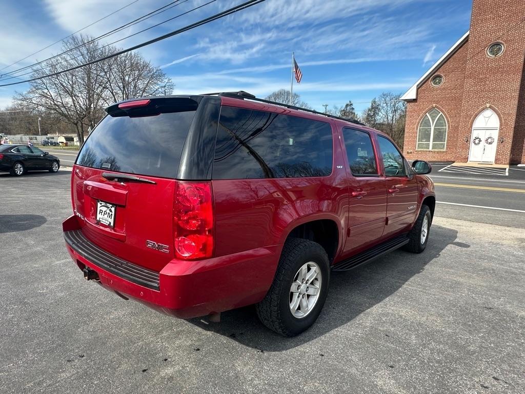 GMC Yukon XL SLT 1/2 Ton 4WD 2014