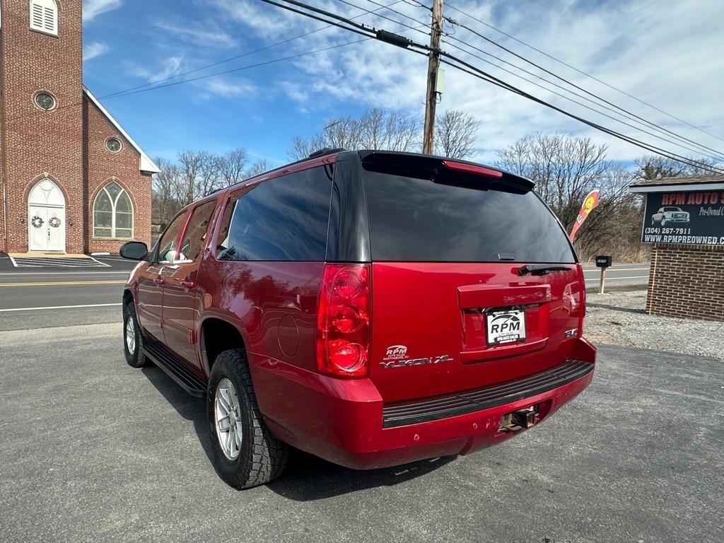 GMC Yukon XL SLT 1/2 Ton 4WD 2014