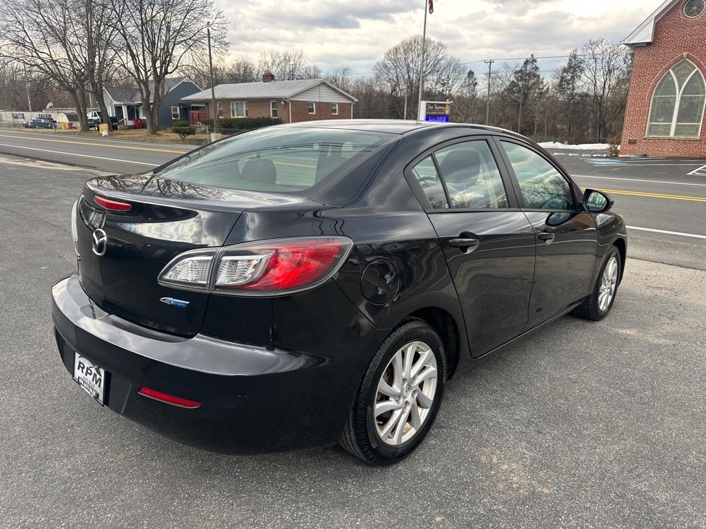Mazda MAZDA3 i Touring 4-door 2012