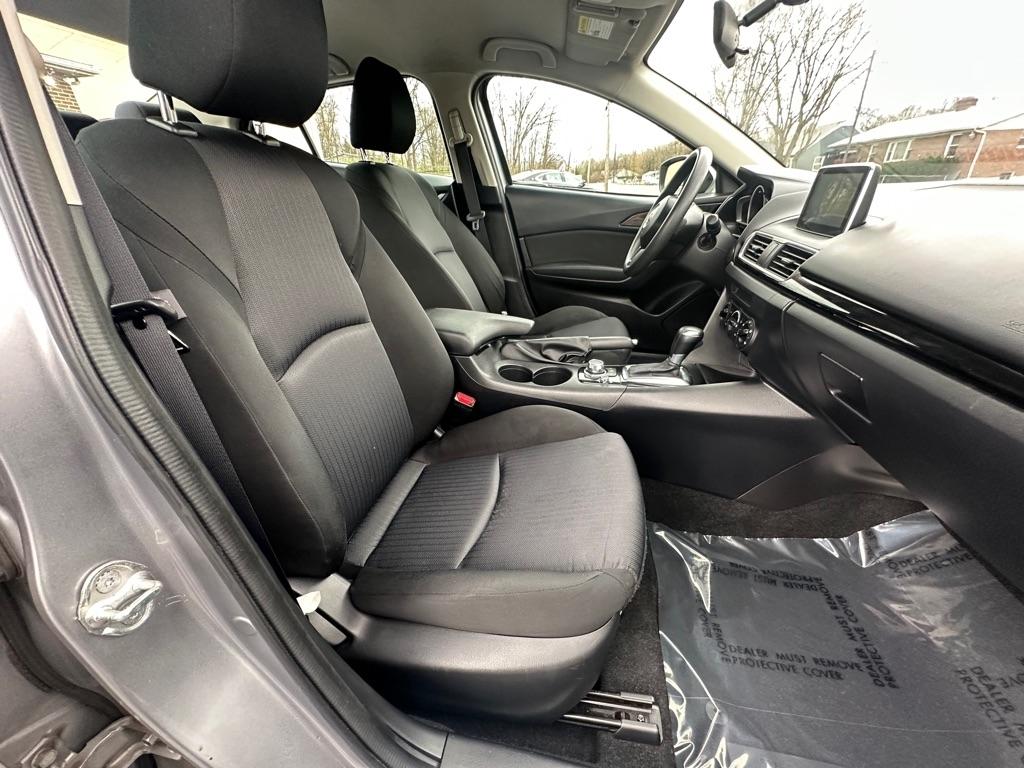 Mazda MAZDA3 i Sport AT 4-Door 2015