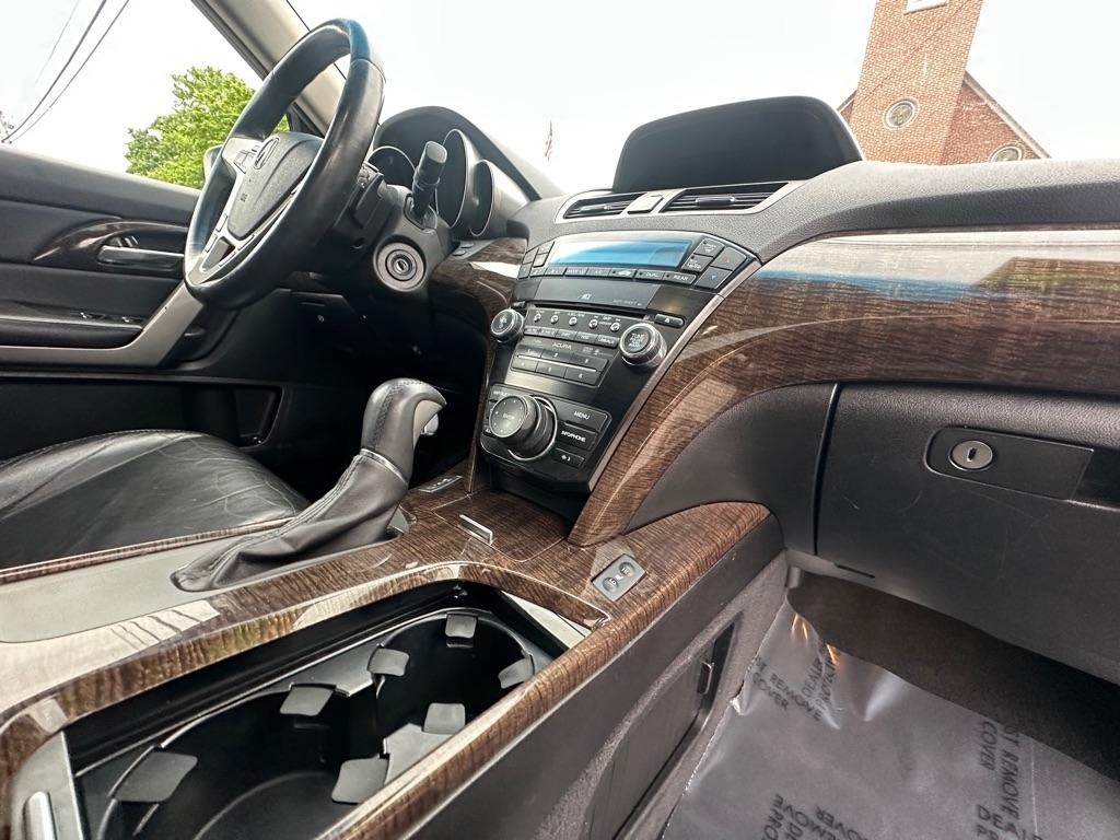 Acura MDX 6-Spd AT w/Tech Package 2012