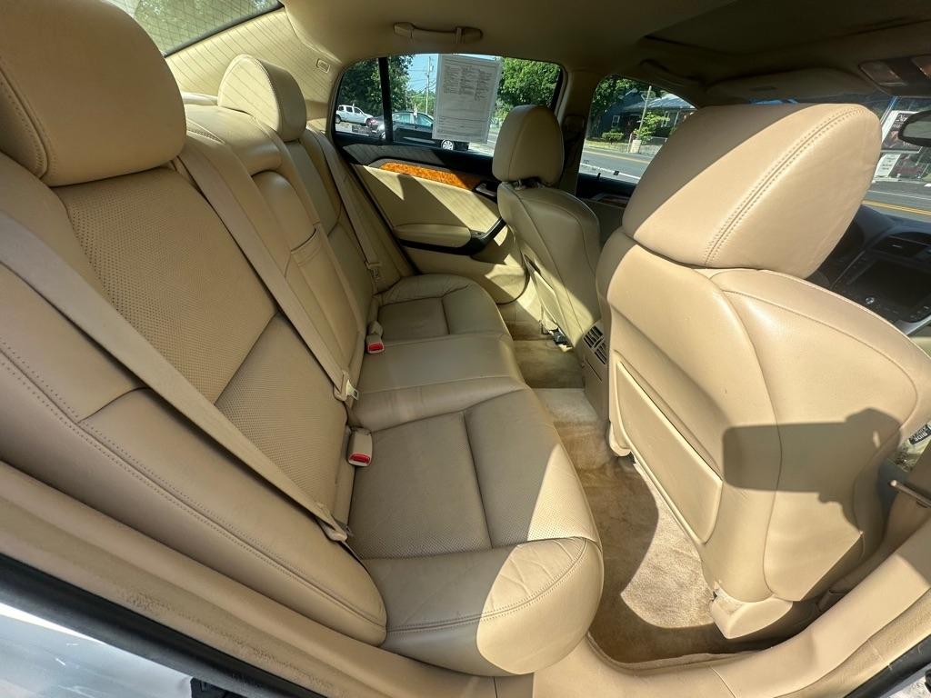 Acura TL 5-Speed AT with Navigation 2006