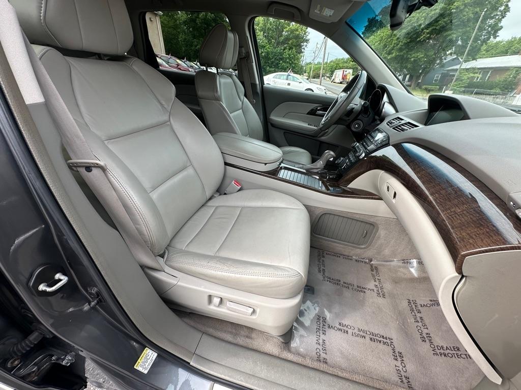 Acura MDX 6-Spd AT w/Tech and Entertainment Package 2012