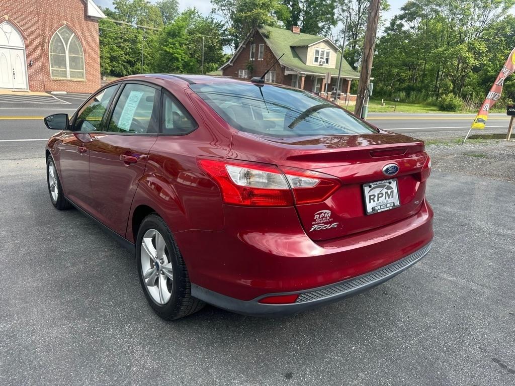 Ford Focus SE Sedan 2014