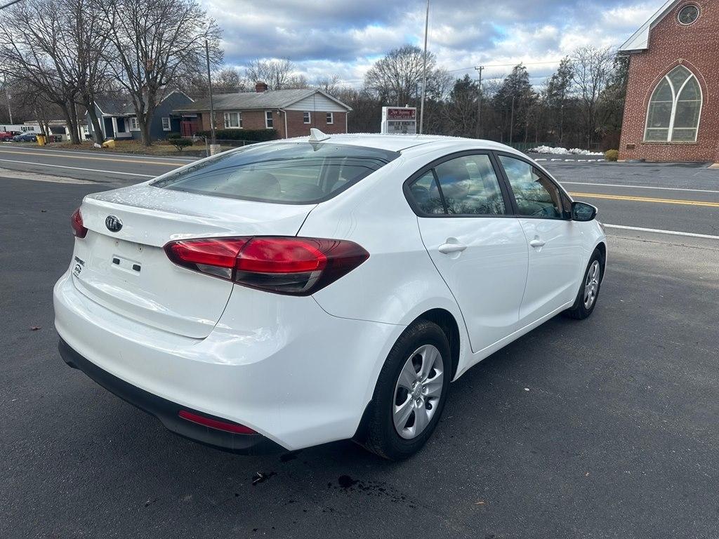 Kia Forte LX 6A 2017