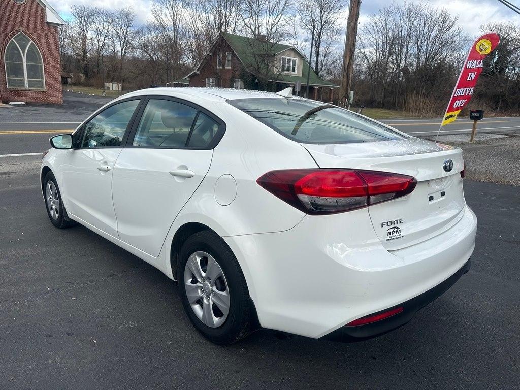Kia Forte LX 6A 2017