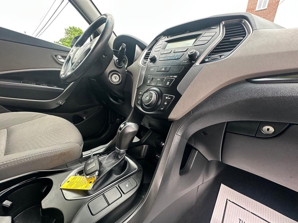 Hyundai Santa Fe GLS AWD 2013
