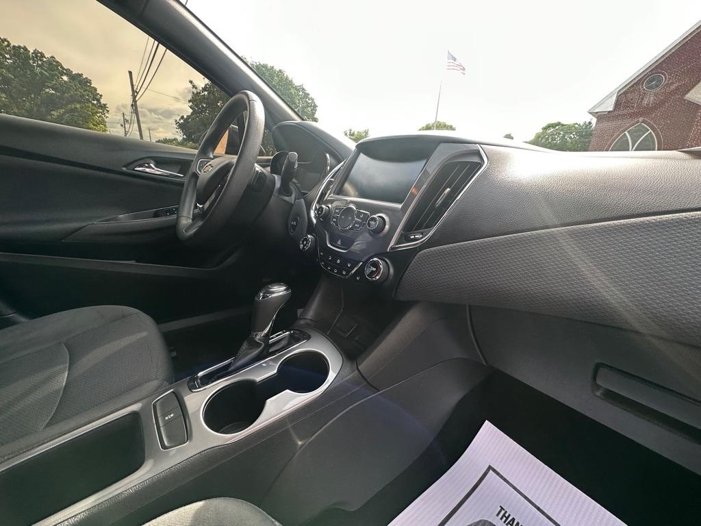 Chevrolet Cruze LT Auto Hatchback 2018