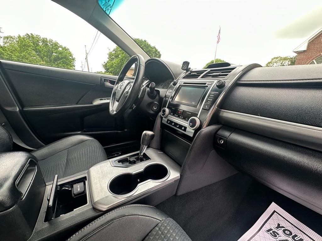 Toyota Camry L 2014