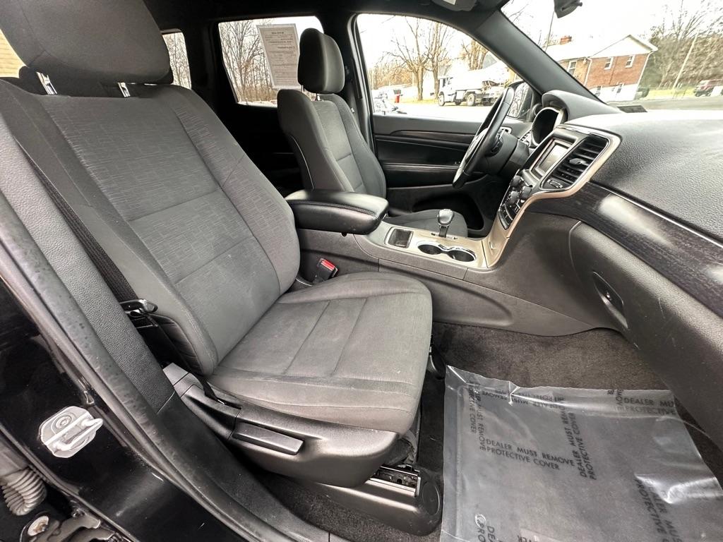 Jeep Grand Cherokee Laredo 4WD 2014