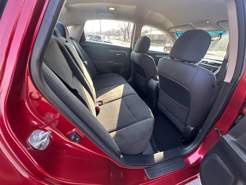 Nissan Altima 2.5 SV 2015