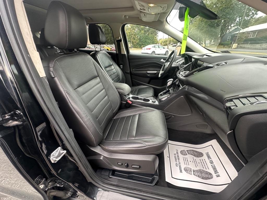 Ford Escape Titanium 4WD 2016