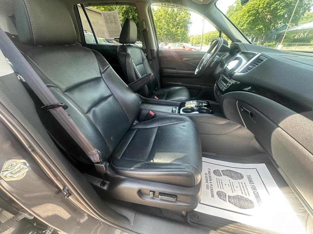 Honda Pilot Touring 4WD 2017