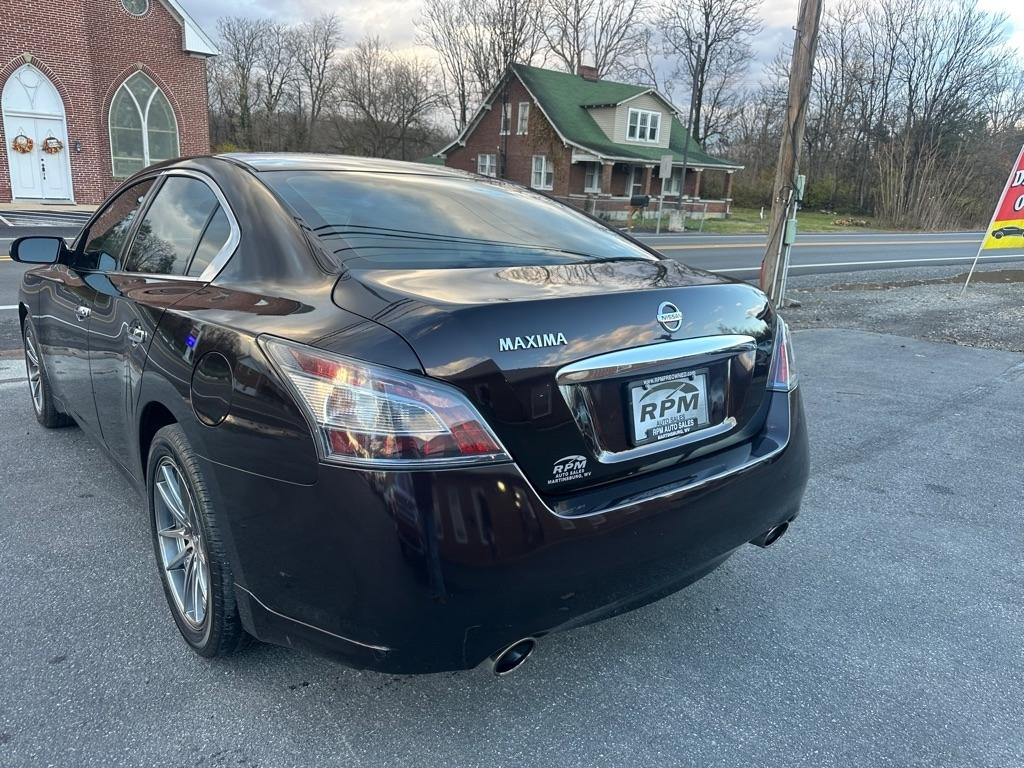 Nissan Maxima S 2014