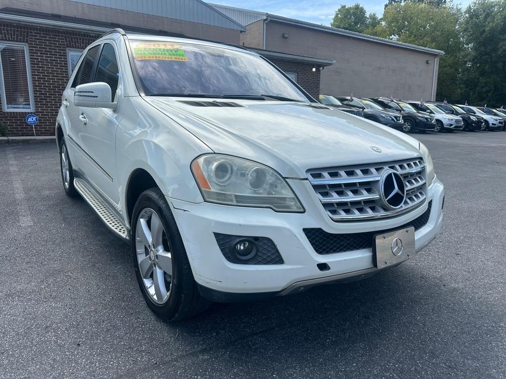 Mercedes-Benz M-Class ML350 4MATIC 2011