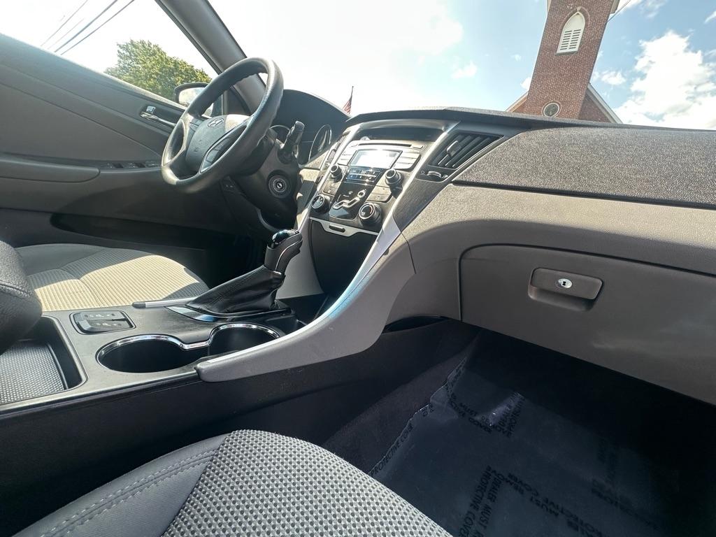 Hyundai Sonata GLS 2013