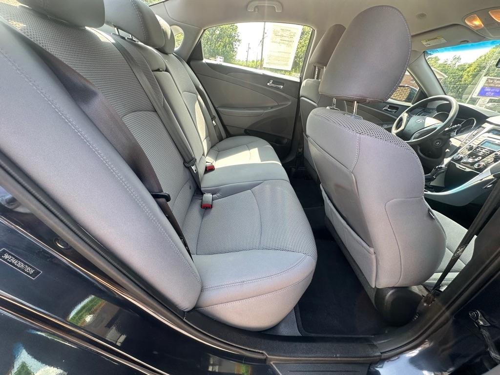 Hyundai Sonata GLS 2013