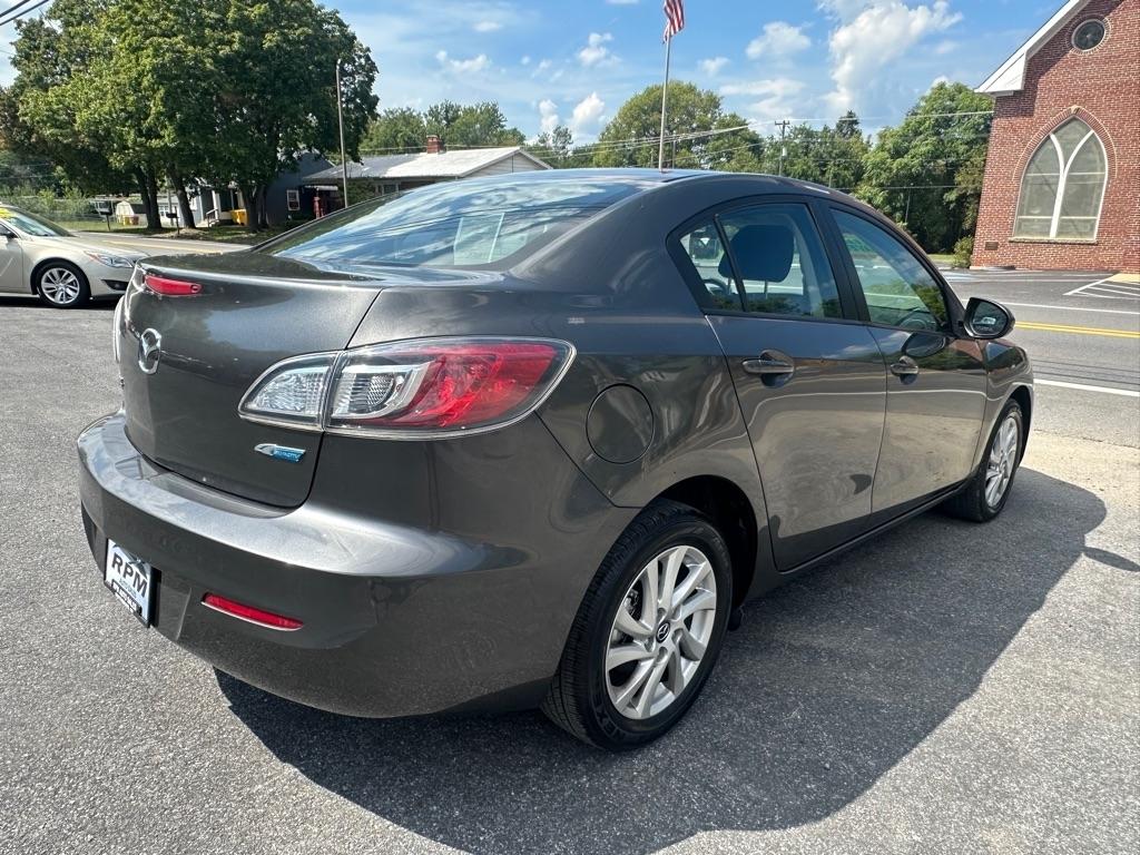 Mazda MAZDA3 i Touring AT 4-Door 2013