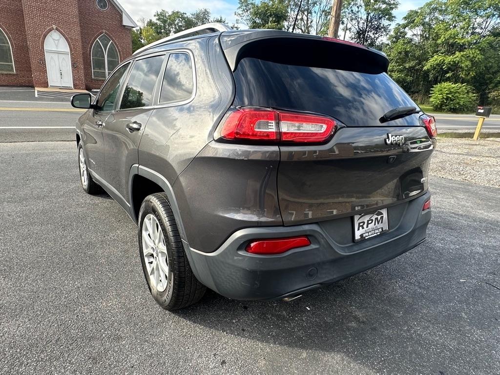 Jeep Cherokee Latitude FWD 2016