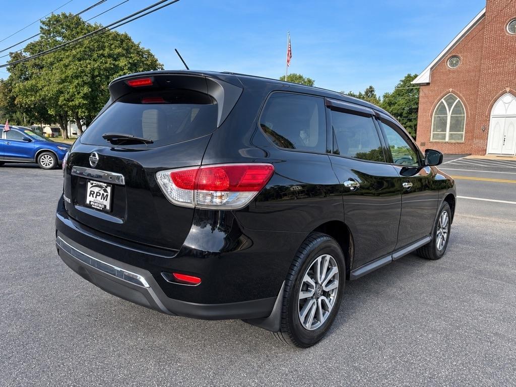Nissan Pathfinder S 2WD 2013