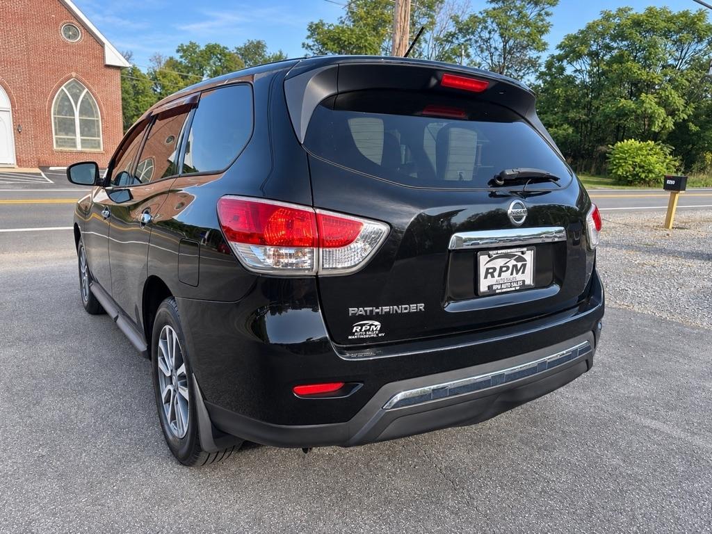 Nissan Pathfinder S 2WD 2013
