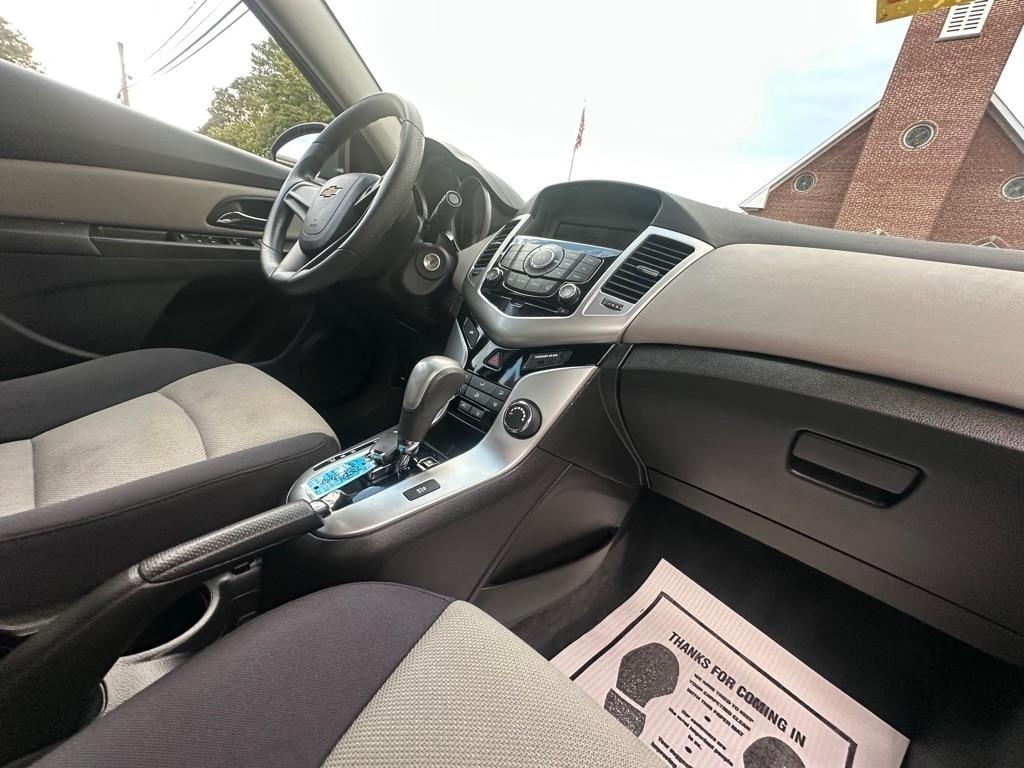 Chevrolet Cruze LS Auto 2015
