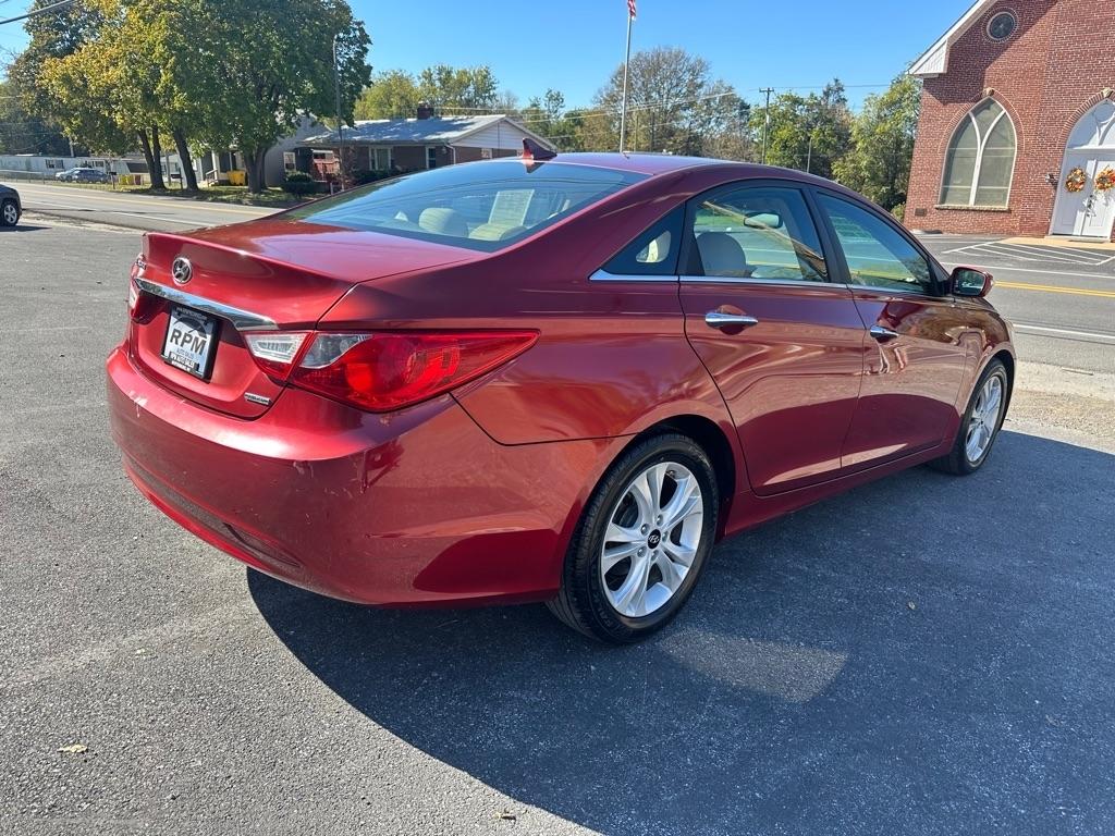 Hyundai Sonata SE Auto 2011