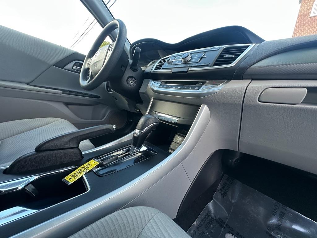 Honda Accord LX Sedan CVT 2015
