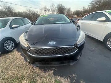 2017 Ford Focus SE Sedan