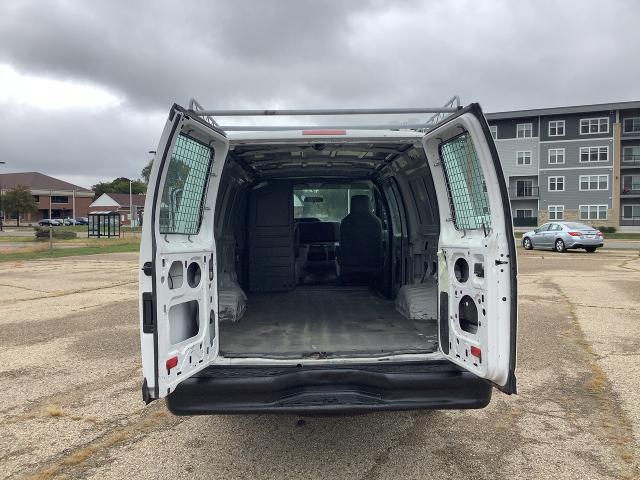 Ford Econoline E-250 Extended 2014
