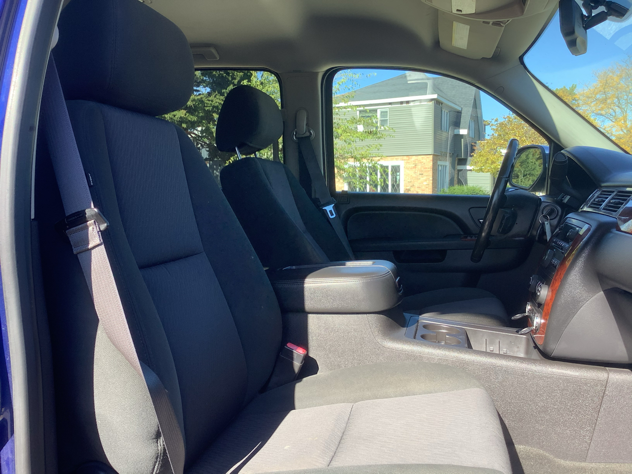Chevrolet Avalanche LS 4WD 2013