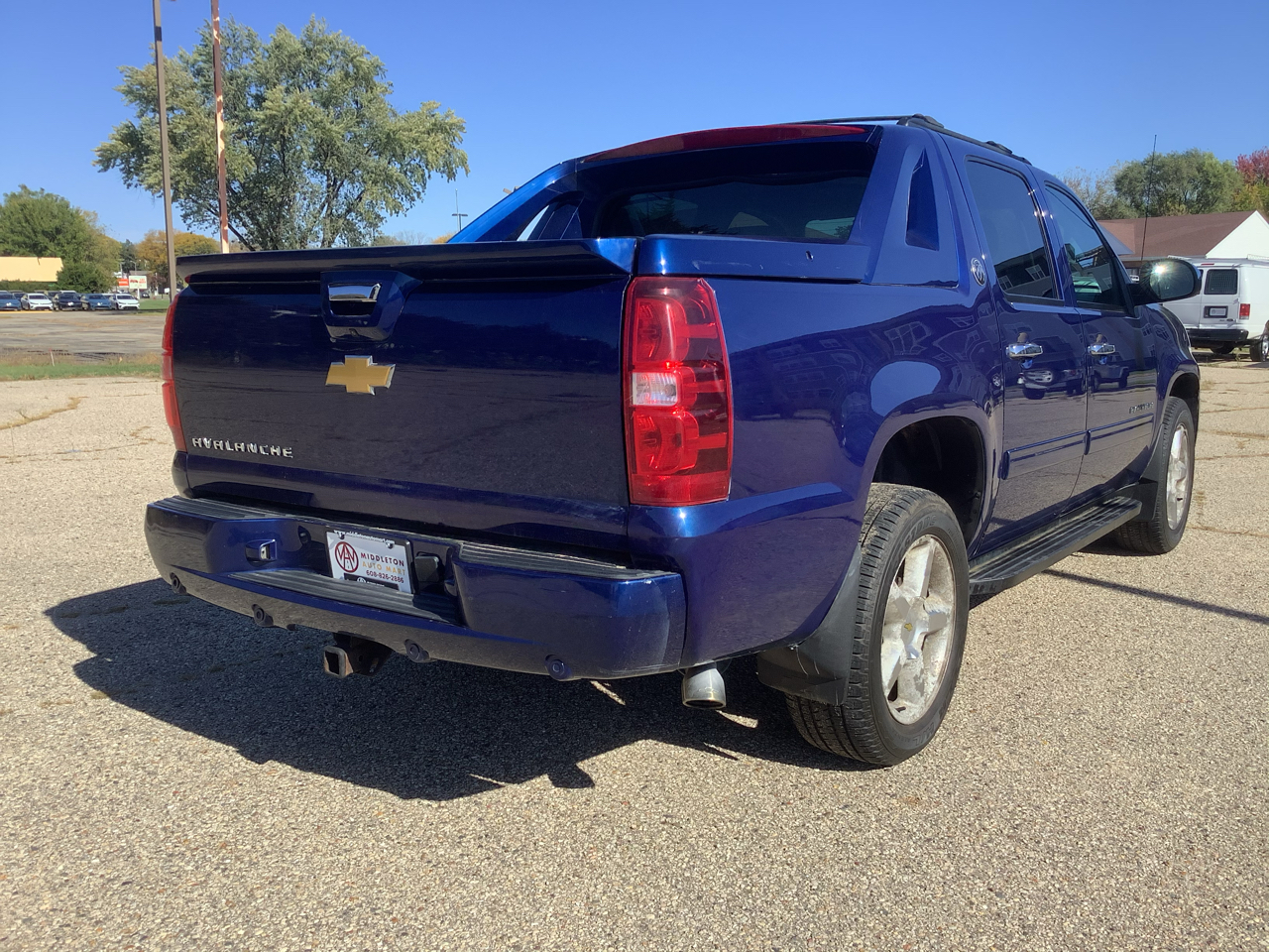 Chevrolet Avalanche LS 4WD 2013