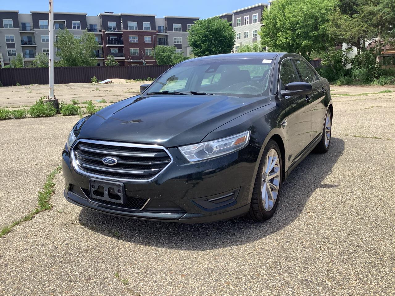 2014 Ford Taurus