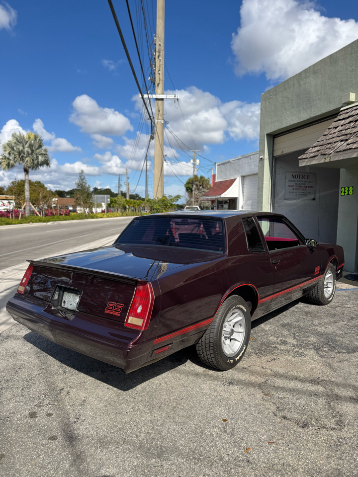Chevrolet Monte Carlo 2dr Cpe SS 1988