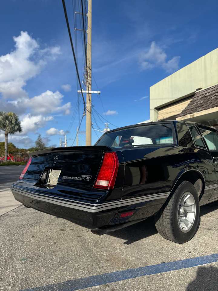 Chevrolet Monte Carlo 2dr Cpe SS 1986