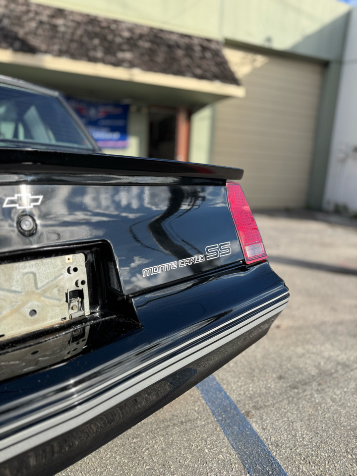Chevrolet Monte Carlo 2dr Cpe SS 1986