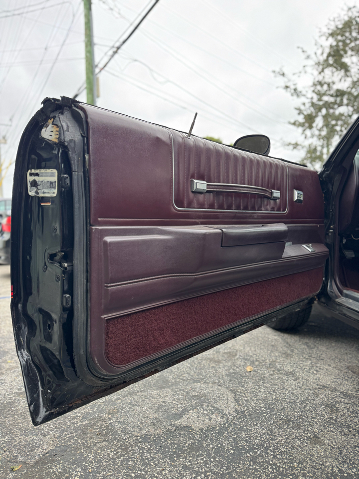 Chevrolet Monte Carlo 2dr Sport Coupe SS 1985