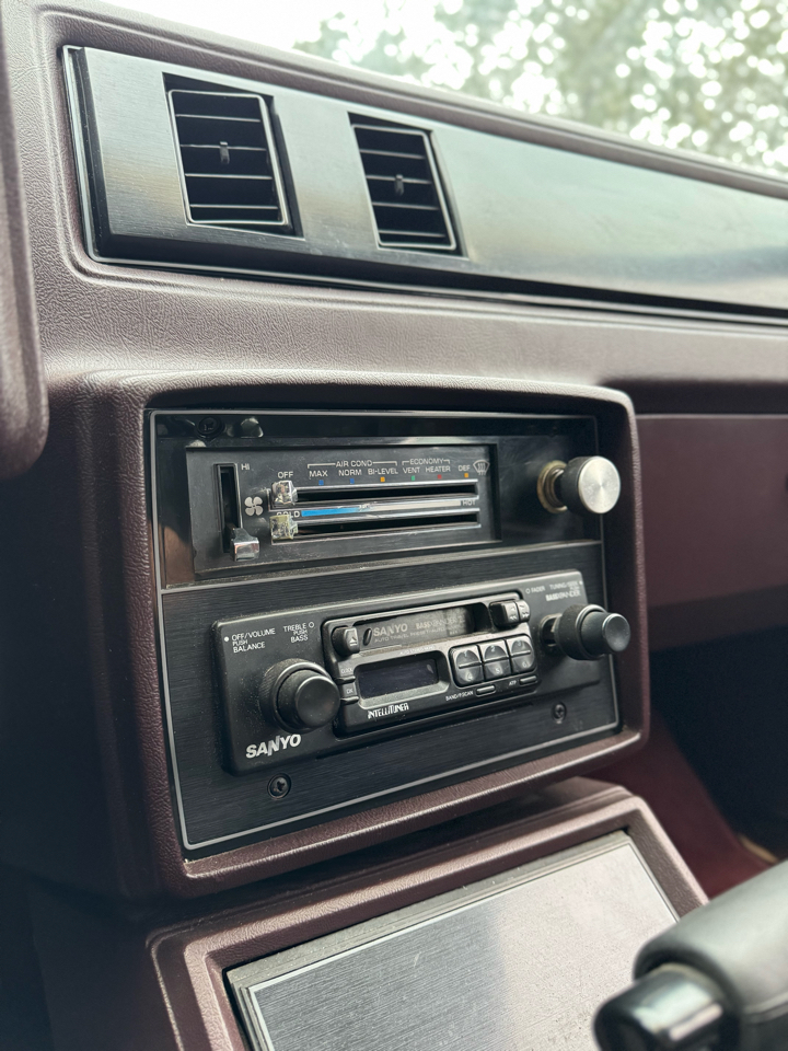 Chevrolet Monte Carlo 2dr Sport Coupe SS 1985