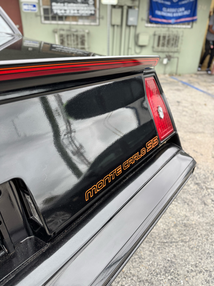 Chevrolet Monte Carlo 2dr Sport Coupe SS 1985