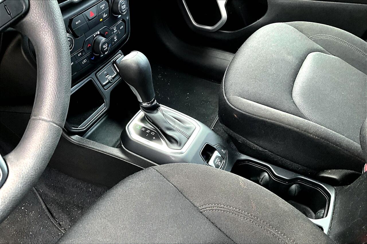 Jeep Renegade  2021
