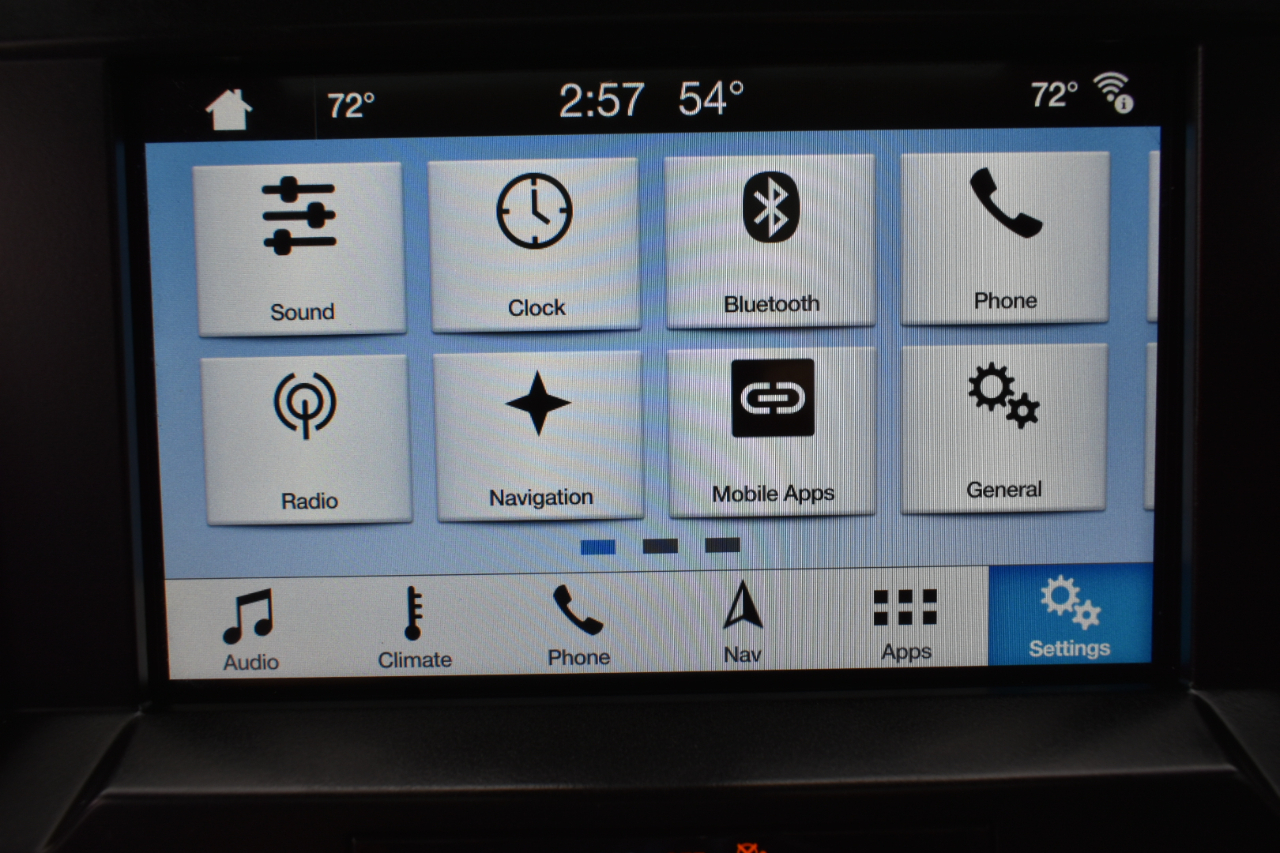 Ford F-150 Platinum SuperCrew 4WD 2017 Ford F-150 Platinum SuperCrew 4WD 2017