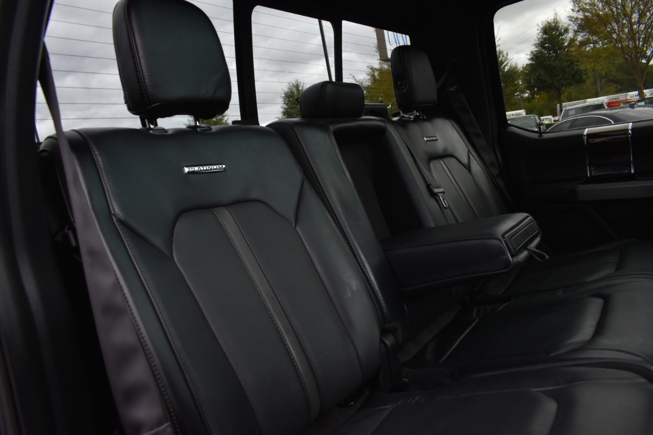 Ford F-150 Platinum SuperCrew 4WD 2017 Ford F-150 Platinum SuperCrew 4WD 2017