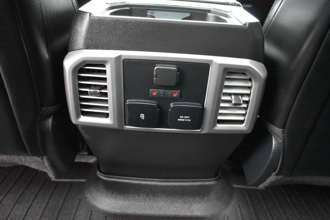 Ford F-150 Platinum SuperCrew 4WD 2017 Ford F-150 Platinum SuperCrew 4WD 2017