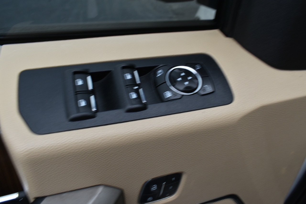 Ford F-150 Lariat SuperCrew 4WD 2016 Ford F-150 Lariat SuperCrew 4WD 2016