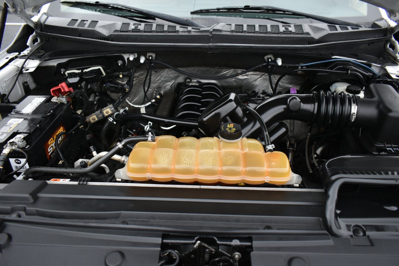 Ford F-150 Lariat SuperCrew 4WD 2016 Ford F-150 Lariat SuperCrew 4WD 2016